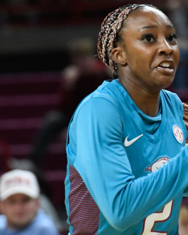 Razorbacks Samara Spencer drives into the lane against UCA on Monday night